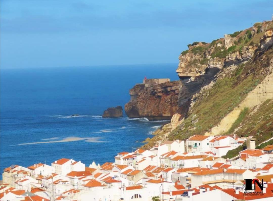 Casa da Candida one place, many things Nazare Bagian luar foto