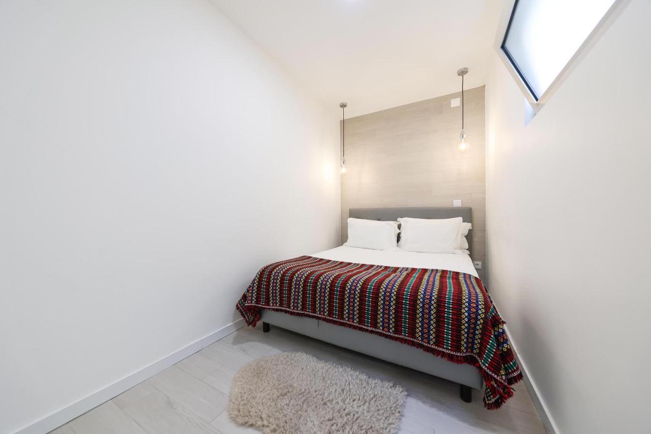 Casa da Candida one place, many things Nazare Bagian luar foto