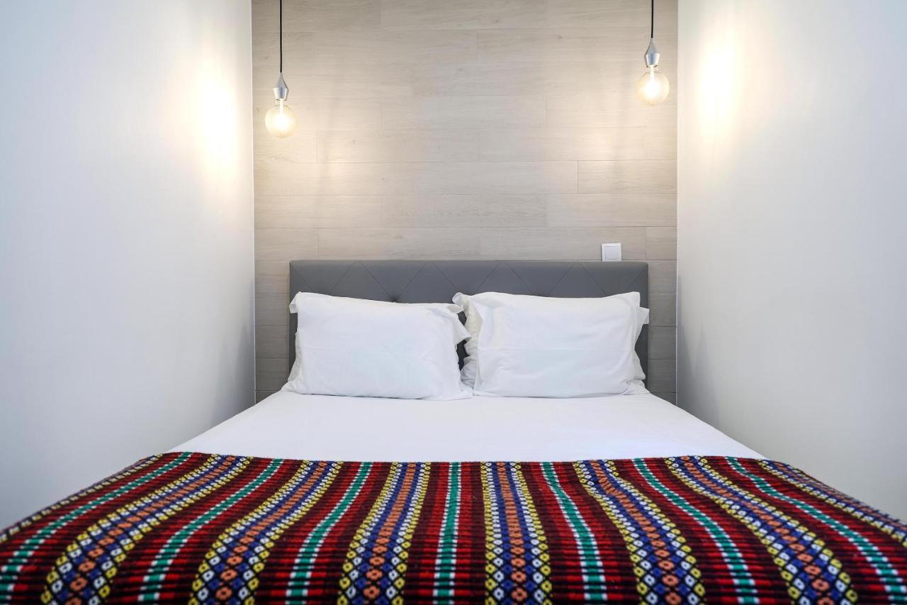 Casa da Candida one place, many things Nazare Bagian luar foto