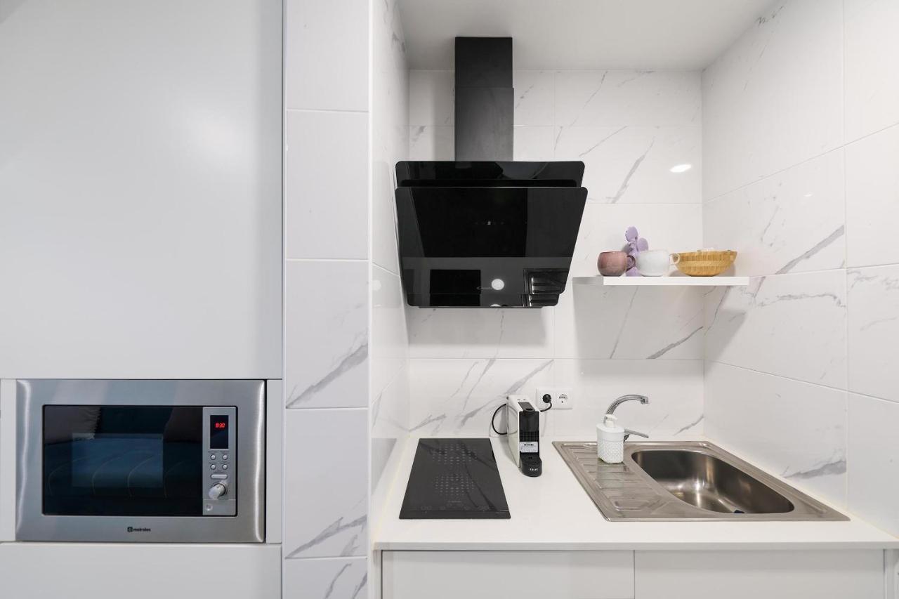 Casa da Candida one place, many things Nazare Bagian luar foto